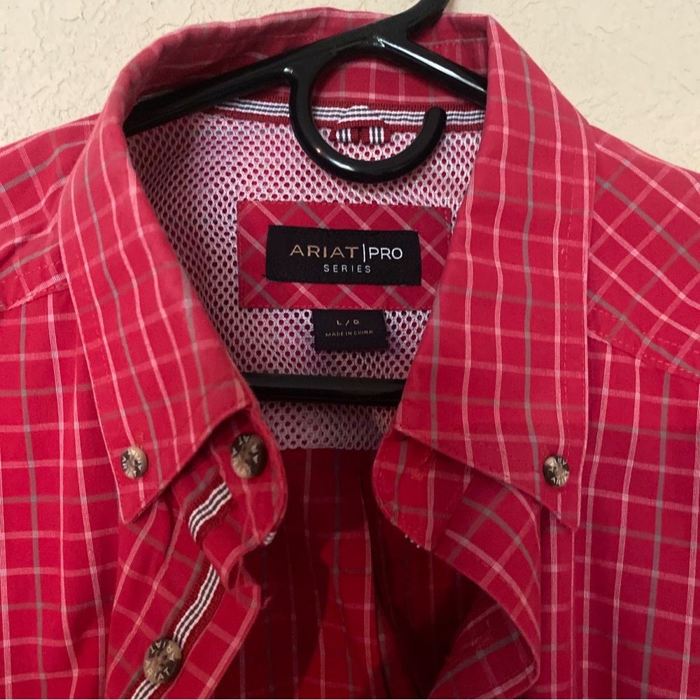 men's Ariat large Plaid Button Down long sleeve shirt Red White western